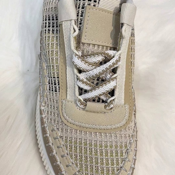 Women's White and Gray Sneakers - Picture 12 of 12